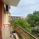 Anita B16 Sunny Апартаменти Сонячний Берег