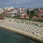 Anita B16 Sunny Апартаменти *